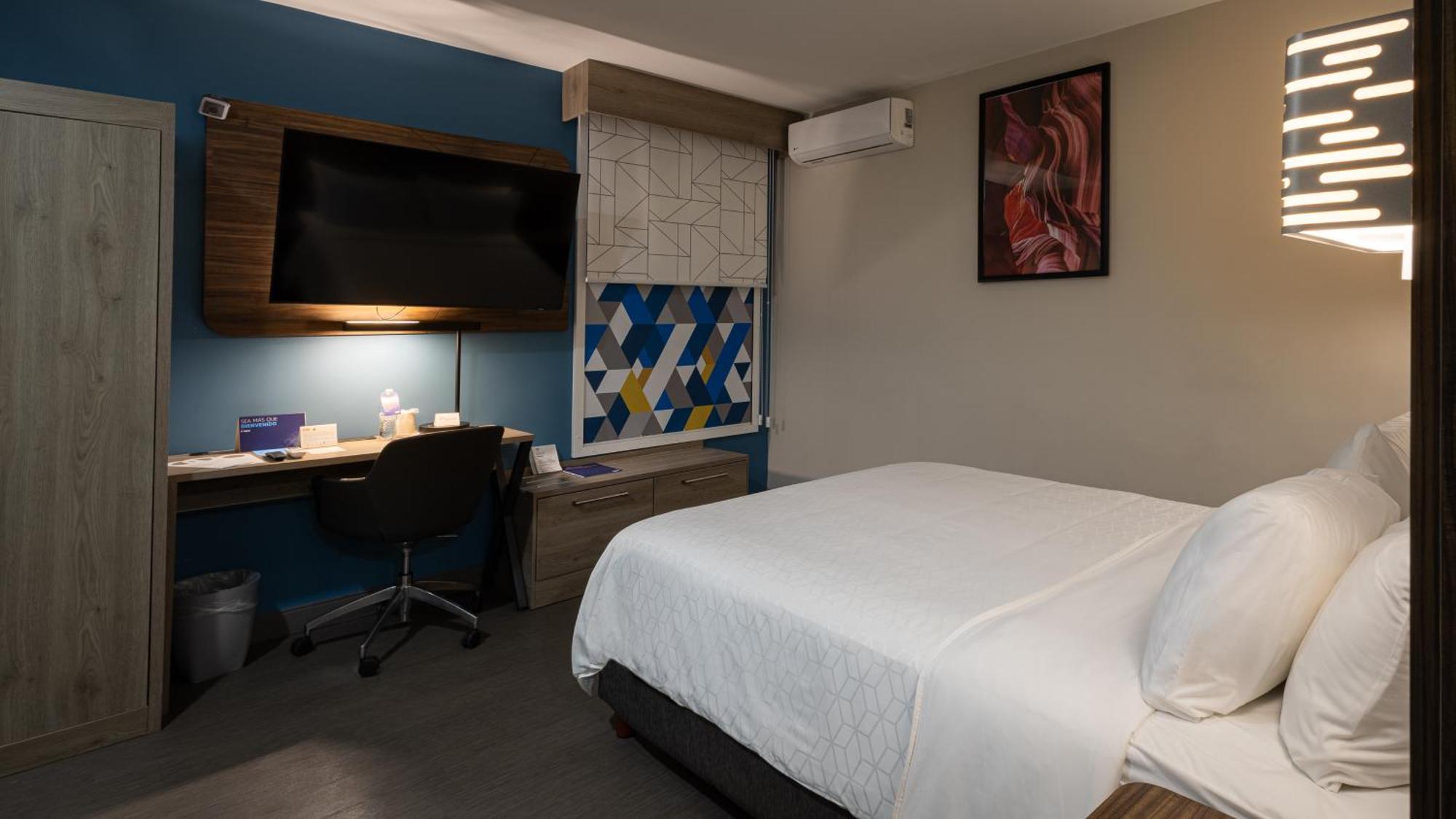 Holiday Inn Express Morelia Centro Historico Bagian luar foto